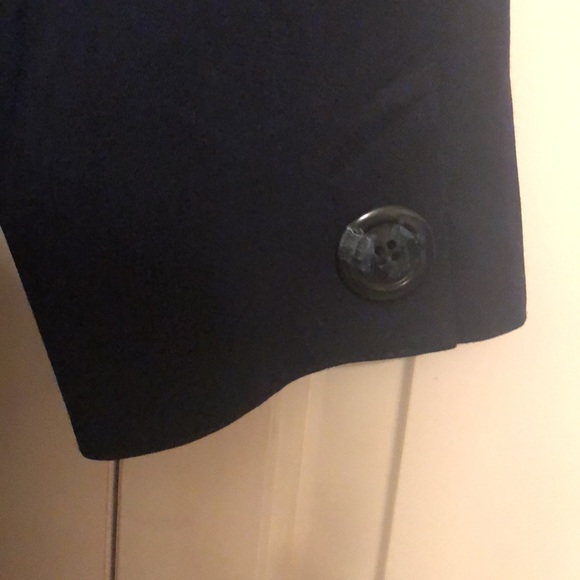 Beautiful blue trench coat and sharp .size 10.length 40 in long - Picture 4 of 8